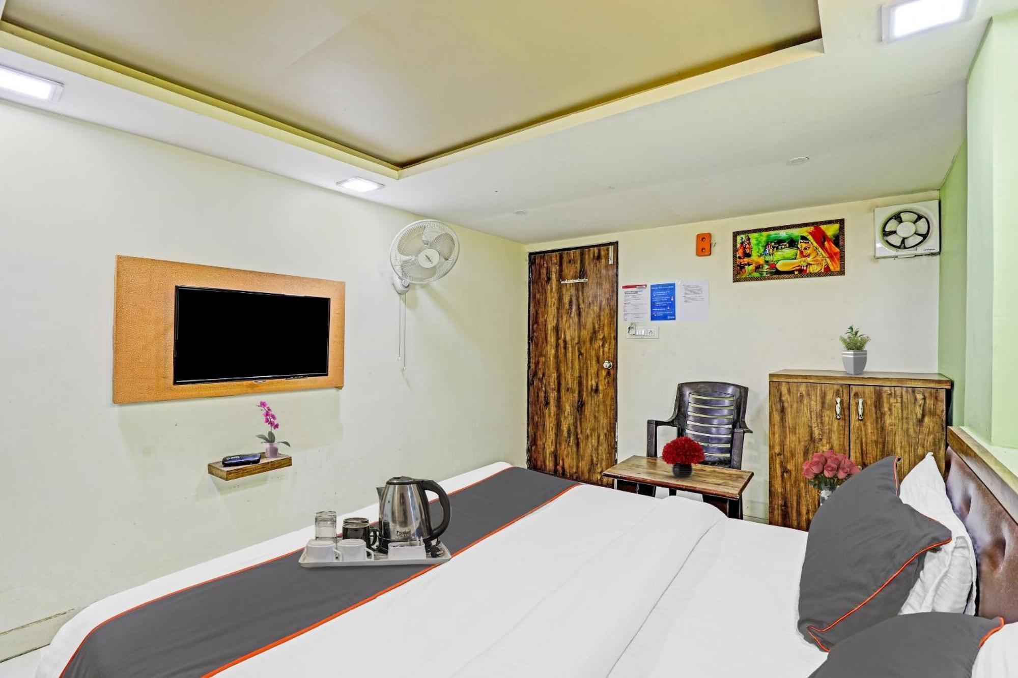Hotel O Royal อาเมดาบัด ภายนอก รูปภาพ
